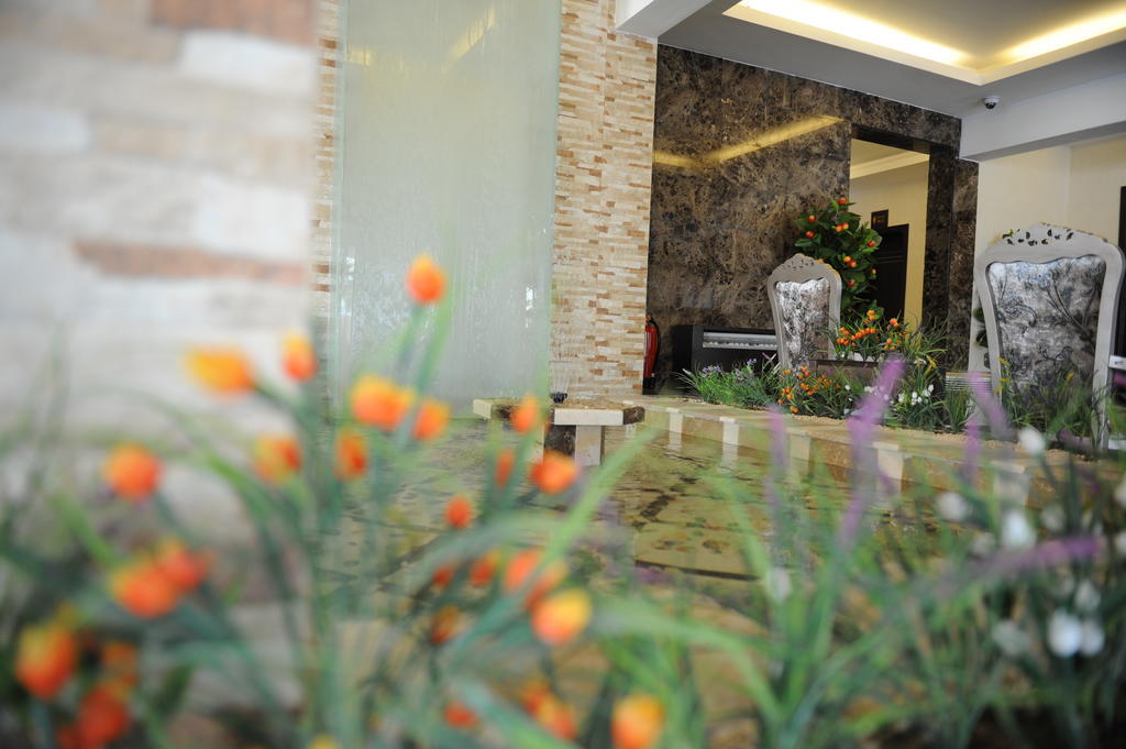Hotelier Suites Riaad Buitenkant foto
